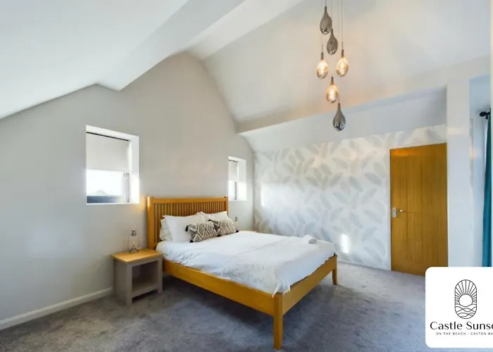 别墅 Luxury 4-bedroom Beachfront With Hot Tub & Games 凯顿