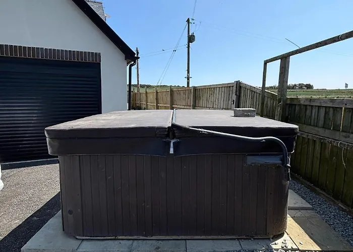 别墅 Luxury 4-bedroom Beachfront With Hot Tub & Games *