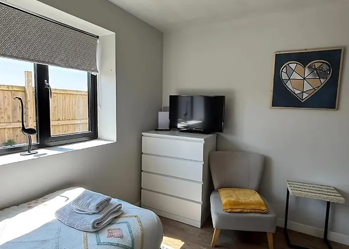 Villa Luxury 4-bedroom Beachfront With Hot Tub & Games *